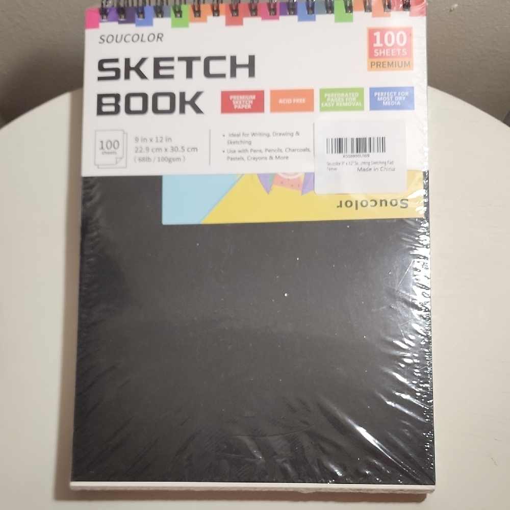 Soucolor Sketch Book - Black Cover 100 sheets 9×12 New